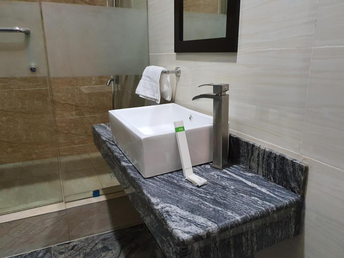 Residency Hotel Lagos Airport Exterior photo